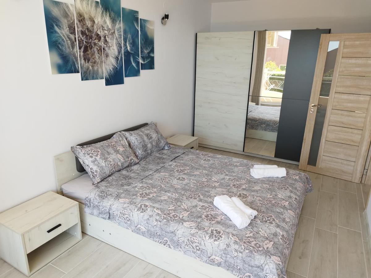 Green, Quiet And Beautiful 1 Appartement Kavarna Buitenkant foto