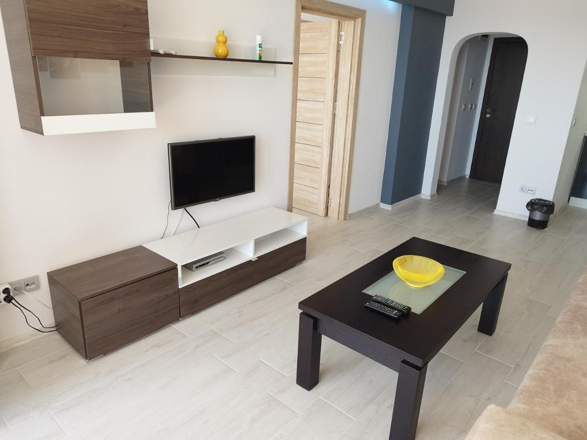 Green, Quiet And Beautiful 1 Appartement Kavarna Buitenkant foto